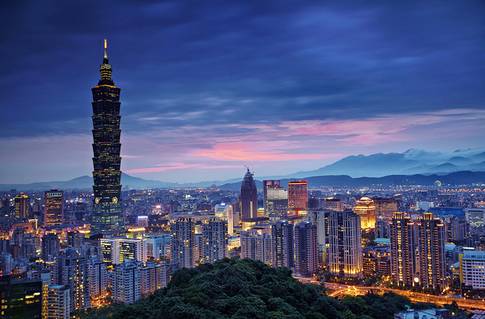 {21點}(台湾旅游必去十大景点,超美!) {21點}(台湾旅游必去十大景点,超美!)